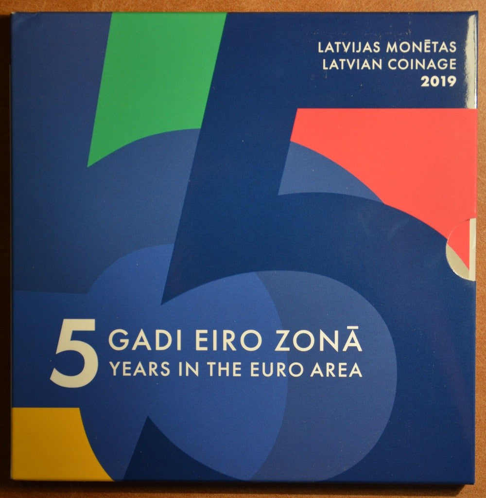 Lotyšsko 2019 sada 8 euromincí (BU)