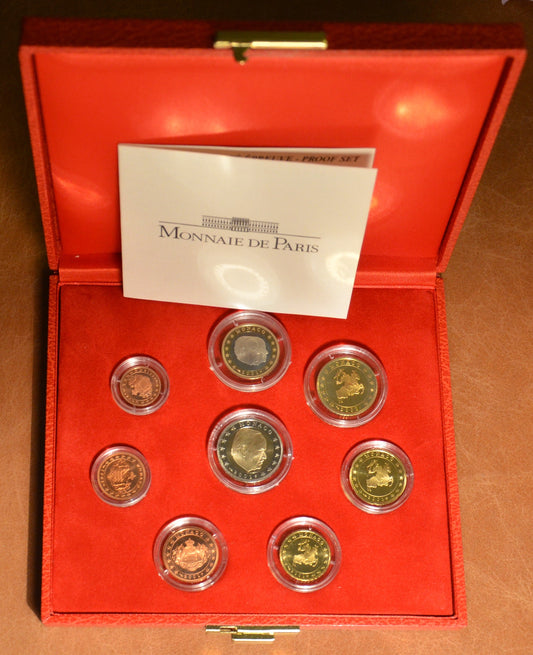 Sada 8 euromincí Monaco 2001 (Proof)