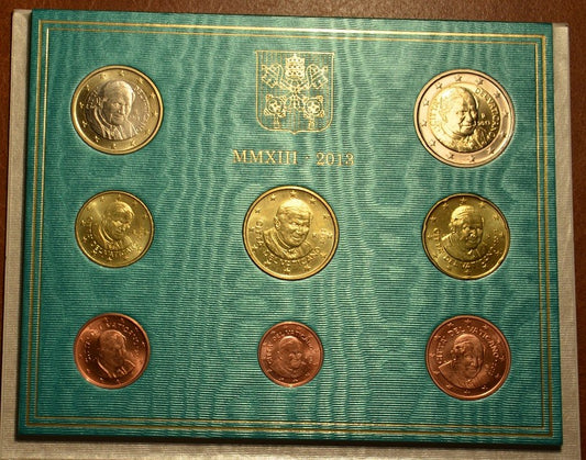 Sada 8 euromincí Vatikan 2013  (BU)