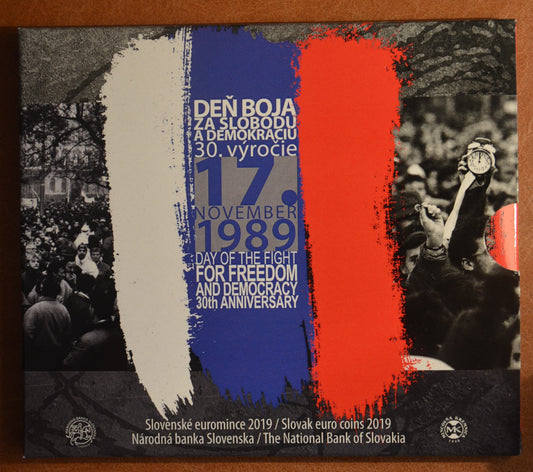 Súbor 8 Slovenských mincí 2019 17.11.2009  (BU)
