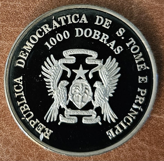 Svätý Tomáš a Princov ostrov 1993 - 1000 dobras - Km 64 (UNC)