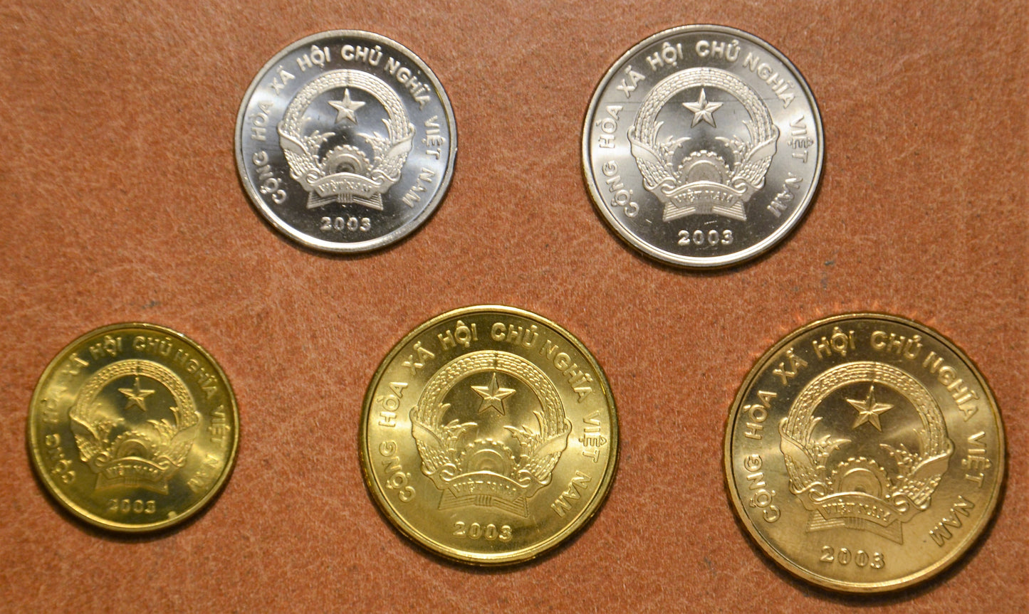 Vietnam 5 mincí 2003 (UNC)